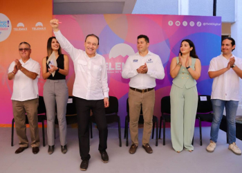GARANTIZA GOBERNADOR DURAZO CONECTIVIDAD EN PUERTO PEÑASCO CON MODERNIZACIÓN CARRETERA Y LANZAMIENTO DE SEÑAL DE TELEMAX