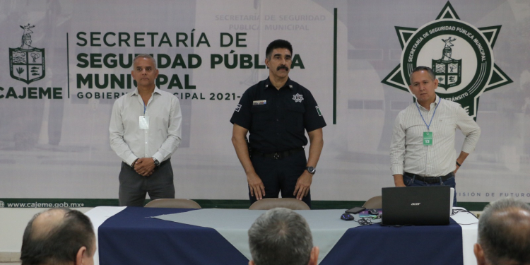 IMPARTEN TALLER ENFOCADO EN LA SOLUCIÓN DE CONFLICTOS A CORPORACIÓN POLICIAL DE CAJEME