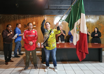 ABANDERAN A CONTINGENTE QUE PARTICIPARÁ EN EL CAMPEONATO MUNDIAL DE PESCA DEPORTIVA