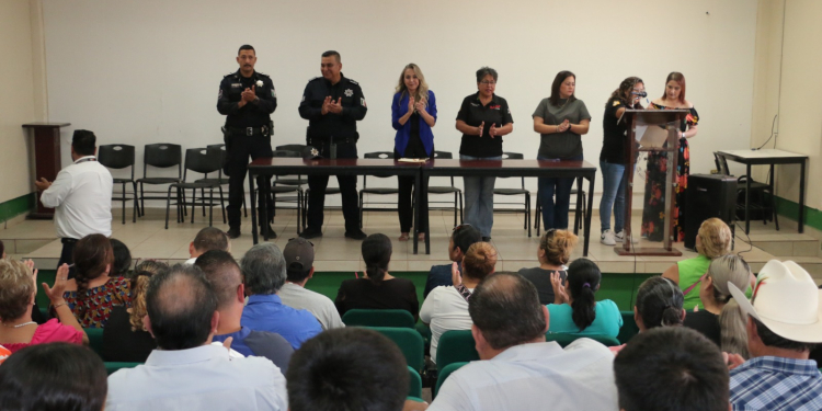LLEVA SSPM PROGRAMA POLICÍA COMUNITARIO AL CBTA #38
