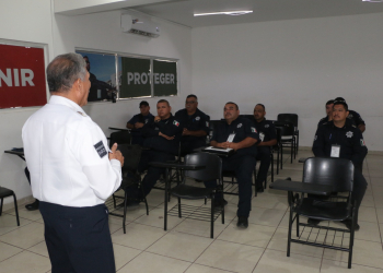 CAPACITA ACADEMIA DE POLICÍA MUNICIPAL A AGENTES SOBRE MANEJO DEFENSIVO