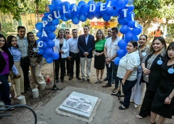 PRESENTE ALCALDE JAVIER LAMARQUE EN RESGUARDO DE CÁPSULA DEL TIEMPO EN SECUNDARIA GENERAL NÚMERO 4