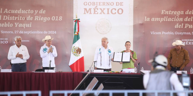 PUEBLOS YAQUIS RECONOCEN A PRESIDENTE LÓPEZ OBRADOR Y A GOBERNADOR DURAZO Y AGRADECEN CONTINUIDAD DE PLAN DE JUSTICIA A PRESIDENTA SHEINBAUM