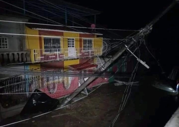JOHN DEJA DOS MUERTOS Y AFECTACIONES EN GUERRERO: SE DEBILITA A BAJA PRESIÓN
