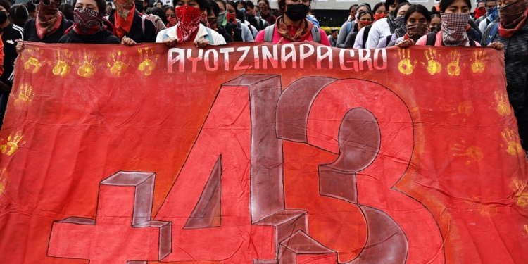 10 AÑOS DE AYOTZINAPA: DEFENSORAS DE DERECHOS HUMANOS EN EU EXIGEN A SHEINBAUM CONTINUAR INVESTIGACIÓN