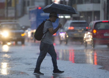 HELENE SE APROXIMA A LA COSTA DE CANCÚN; HABRÁ LLUVIAS EN LA MAYOR PARTE DEL PAÍS