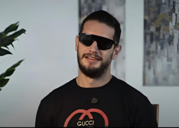 ADRIÁN MARCELO REVELA LO QUE LE DIJERON EN EL CONFESIONARIO ANTES DE SU SALIDA DE ‘LA CASA DE LOS FAMOSOS’