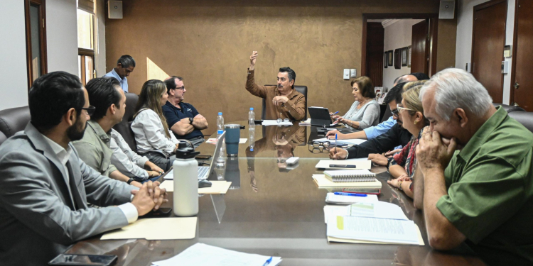 SE REÚNE ALCALDE JAVIER LAMARQUE CON INTEGRANTES DE CAJEME CÓMO VAMOS A.C.