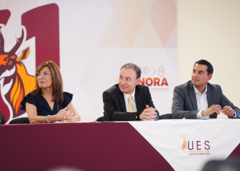DESTACA GOBERNADOR DURAZO PROMOCIÓN DEL PLAN SONORA PARA FORMACIÓN DE ESTUDIANTES DE LA UES