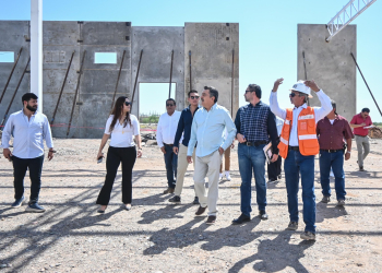 ALCALDE JAVIER LAMARQUE SUPERVISA LA PRIMERA DE 20 NAVES DEL PARQUE INDUSTRIAL Y LOGÍSTICO SKYBRIDGE SONORA
