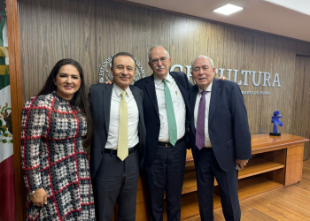 GOBERNADOR DURAZO COORDINA ESFUERZOS CON SADER EN APOYO DEL CAMPO SONORENSE
