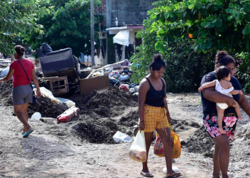 DIF CAJEME CONVOCA A LA COMUNIDAD A APOYAR A LAS FAMILIAS AFECTADAS POR EL HURACÁN EN GUERRERO