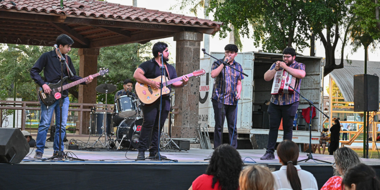 ÉXITO EN EL SEGUNDO FESTIVAL DE LAS JORNADAS CULTURALES COMUNITARIAS EN LA COLONIA CONSTITUCIÓN