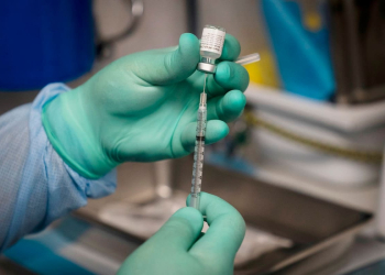 COFEPRIS AUTORIZA VENTA DE VACUNA PFIZER CONTRA NUEVA CEPA DEL COVID-19