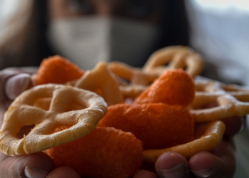 ADIÓS, COMIDA CHATARRA: PROHIBIRÁN ESTOS PRODUCTOS EN ESCUELAS