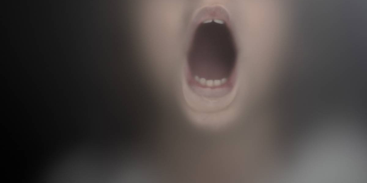 ¿REAL O FALSO? VIDEO DE SUPUESTA NIÑA FANTASMA EN UN OXXO EN CHIAPAS ASUSTA EN REDES