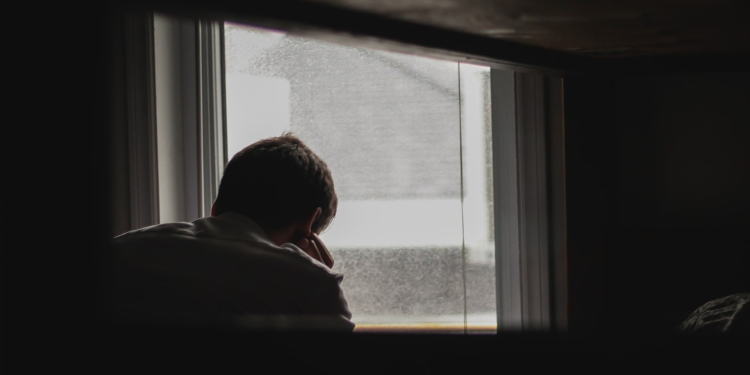 LOS LUNES Y AÑO NUEVO PRESENTAN UN MAYOR RIESGO DE SUICIDIO, SEGÚN DATOS DE 26 PAÍSES