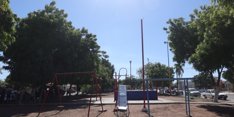 COADYUVAN GOBIERNO MUNICIPAL DE CAJEME, SEMAR Y SOCIEDAD EN REHABILITACIÓN DE PARQUE PÚBLICO
