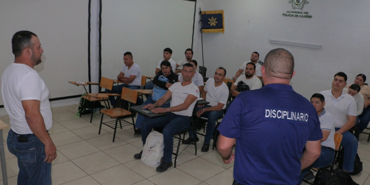 LLEVAN A CABO BOOT CAMP CON ASPIRANTES A CADETES EN LA ACADEMIA DE POLICÍA MUNICIPAL