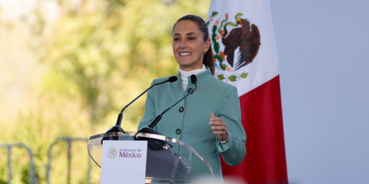GARANTIZAN GOBERNADOR DURAZO Y PRESIDENTA SHEINBAUM SUMINISTRO DE AGUA PARA SONORA