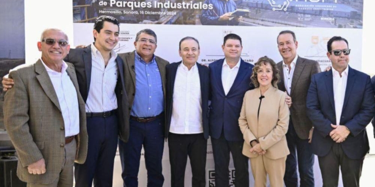 EMPRESARIOS RECONOCEN A GOBERNADOR DURAZO POR CREACIÓN DE ASOCIACIÓN DE PARQUES INDUSTRIALES