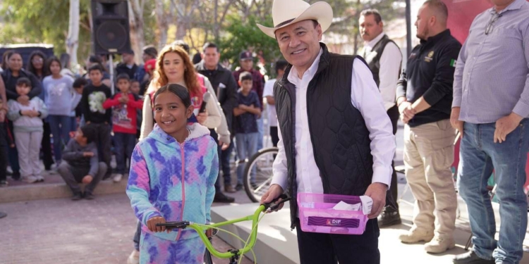 GOBERNADOR DURAZO BENEFICIA A FAMILIAS VULNERABLES CON OPERATIVO NAVIDEÑO 2024