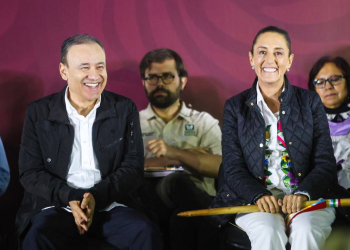 GOBERNADOR DURAZO IMPULSA A SONORA COMO LÍDER NACIONAL EN LA INDUSTRIA DE SEMICONDUCTORES