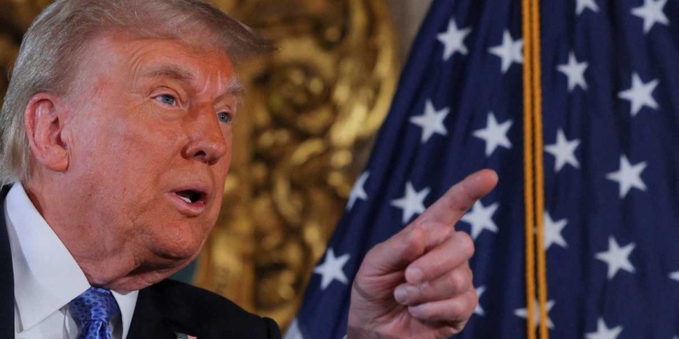 TRUMP RETOMA SU POLÍTICA MIGRATORIA Y CRITICA A MÉXICO Y CANADÁ