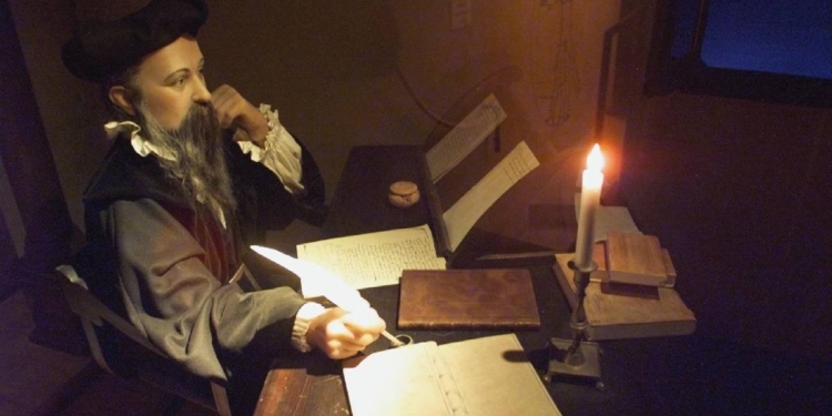 7 PREDICCIONES DE NOSTRADAMUS PARA 2025 ¿REALIDAD O FICCIÓN?
