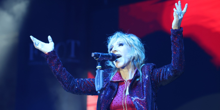 ANA TORROJA NOS HIZO VIBRAR CON SU GRAN VOZ EL FAOT 2025