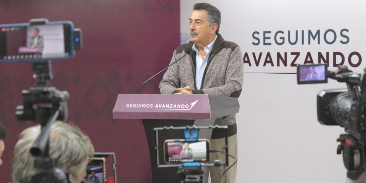 EMITE JAVIER LAMARQUE MENSAJE DE FIN Y PRINCIPIO DE AÑO A CAJEMENSES