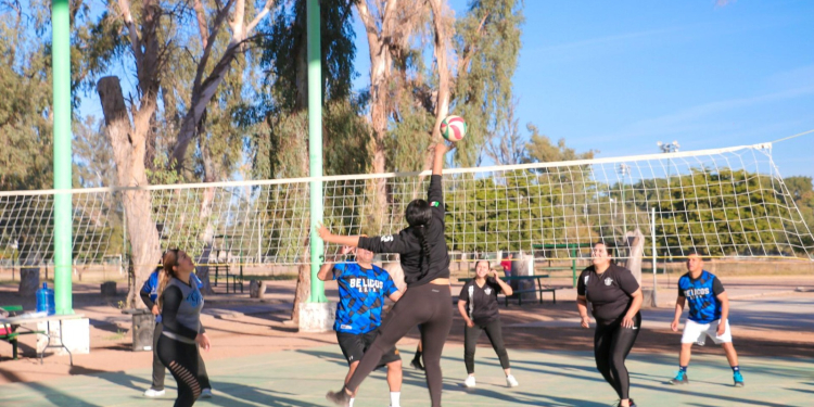 INICIAN ACTIVIDADES DEPORTIVAS POR EL DÍA DEL POLICÍA