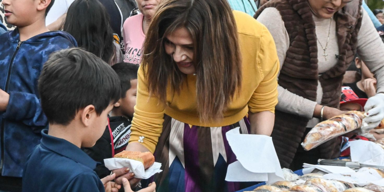 GRAN CELEBRACIÓN DEL DÍA DE REYES EN EL PARQUE INFANTIL OSTIMURI