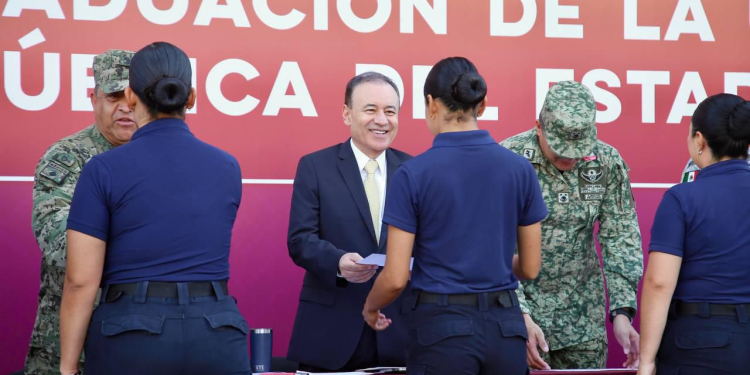 GOBERNADOR DURAZO IMPULSA NUEVA GENERACIÓN DE POLICÍAS DE ÉLITE CON USP