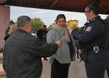 FORMAN COMITÉ DE SEGURIDAD VECINAL EN LA POSADA DEL SOL EN CAJEME