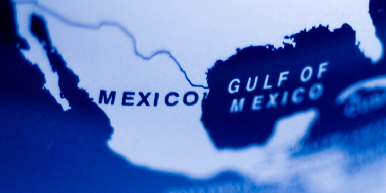 ¡YA ES GOLFO DE AMÉRICA! EE.UU. HACE CAMBIO DE NOMBRE AL GOLFO DE MÉXICO
