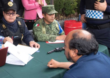 ¿GRANADAS, RIFLES O PISTOLAS? VE CUÁNTO TE PAGA EL GOBIERNO POR ENTREGARLAS