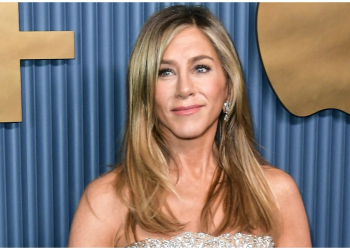JENNIFER ANISTON ESTRENA FIGURA: ASÍ LUCE A LOS 55 AÑOS