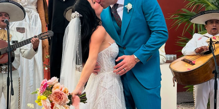 MARTHA HIGAREDA Y LEWIS HOWES SE CASAN MUY A LA MEXICANA