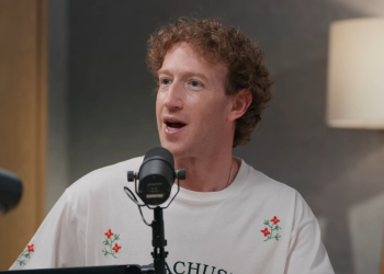 MARK ZUCKERBERG ANTICIPA EL FIN DE LOS SMARTPHONES, ASEGURANDO QUE SERÁN SUSTITUIDOS POR ESTE NUEVO ARTEFACTO INTELIGENTE