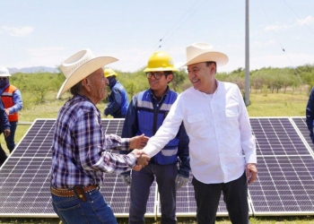 LOGRA GOBERNADOR DURAZO INCREMENTAR PLANTAS FOTOVOLTAICAS EN PEÑASCO CON RESPALDO DE PRESIDENTA SHEINBAUM