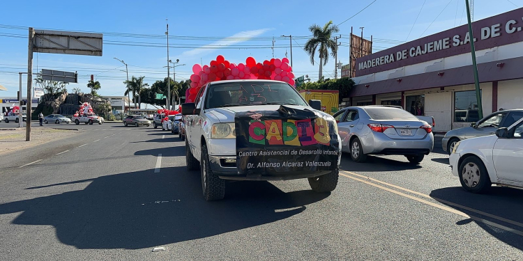 ASISTEN CIENTOS DE CAJEMENSES A LA CARAVANA ‘AMOR ES PAZ’