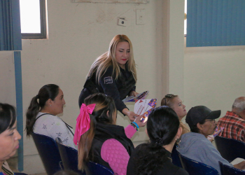 INTEGRAN MADRES Y PADRES DE FAMILIA COMITÉ DE SEGURIDAD ESCOLAR EN LA SECUNDARIA GENERAL 2 EN CAJEME