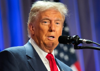 TRUMP CONFIRMA ARANCELES PARA MÉXICO Y CANADÁ, ENTRAN EL 4 DE MARZO