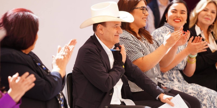 GOBERNADOR DURAZO OFERTA MÁS DE MIL EMPLEOS PARA MUJERES EN LA FERIA NACIONAL 2025
