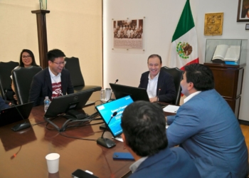 GOBERNADOR DURAZO Y FOXCONN CONSOLIDAN INVERSIONES DE ELECTROMOVILIDAD CON EL PLAN SONORA