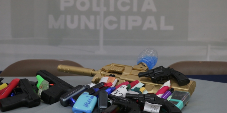 SSPM LLEVA A CABO RECOLECCIÓN DE VAPEADORES Y RÉPLICAS DE ARMAS EN PLANTELES EDUCATIVOS DE CAJEME