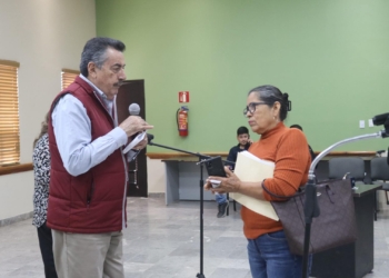 ATIENDE DIRECTAMENTE JAVIER LAMARQUE SOLICITUDES DE CAJEMENSES