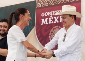 GOBERNADOR DURAZO Y PRESIDENTA SHEINBAUM FORTALECEN SALUD EN SONORA CON CONTRATACIÓN DE 210 MÉDICOS ESPECIALISTAS