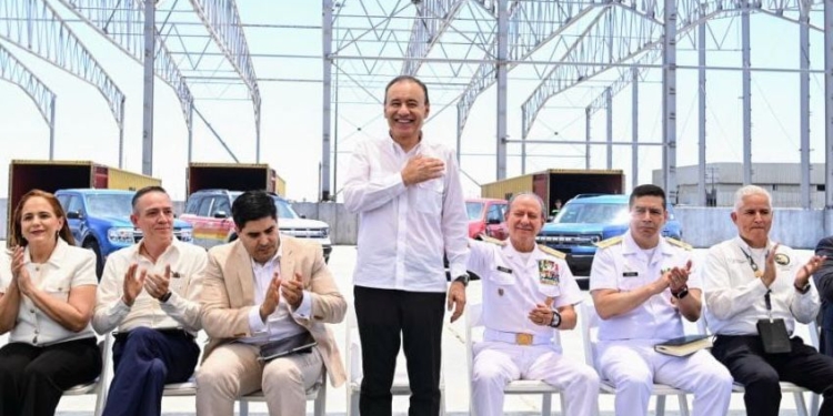 GOBERNADOR DURAZO Y UNIÓN EUROPEA CONVIERTEN A GUAYMAS EN TERMINAL CERO EMISIONES